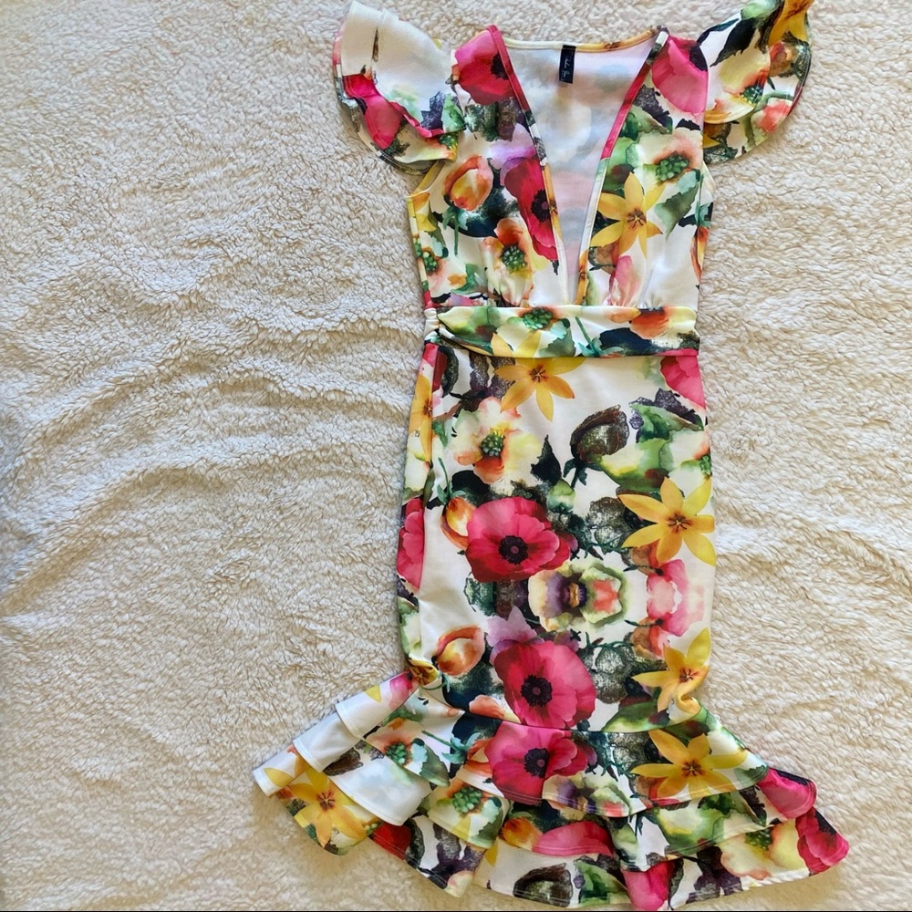 Fashion Queen Women’s Flower Dress Deep V-Neck S